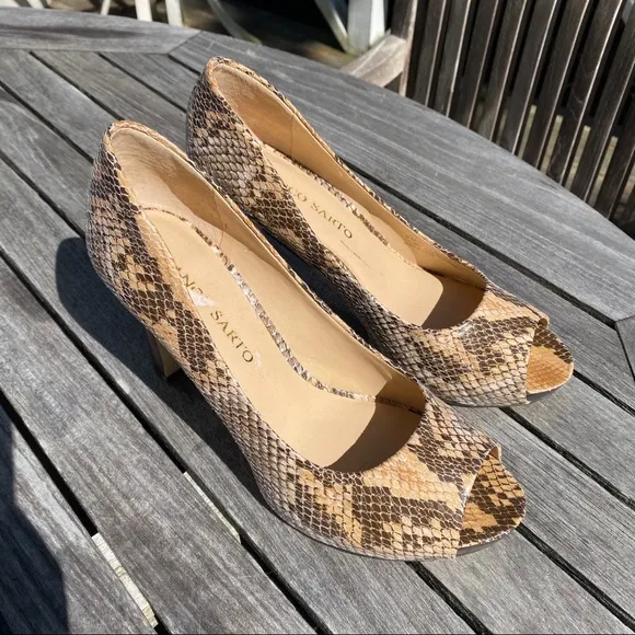 🍂 FRANCO SARTO PEEP TOE SNAKESKIN TAN PUMPS!