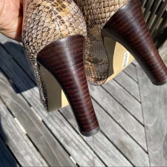 🍂 FRANCO SARTO PEEP TOE SNAKESKIN TAN PUMPS!