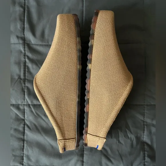 💙 Rothy's - The Casual Clog 💙