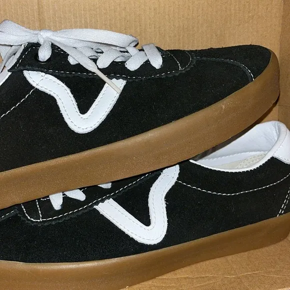 👅 🛹 👅• VANS x Keep It Simple Vibes • 🛹🫦🛹