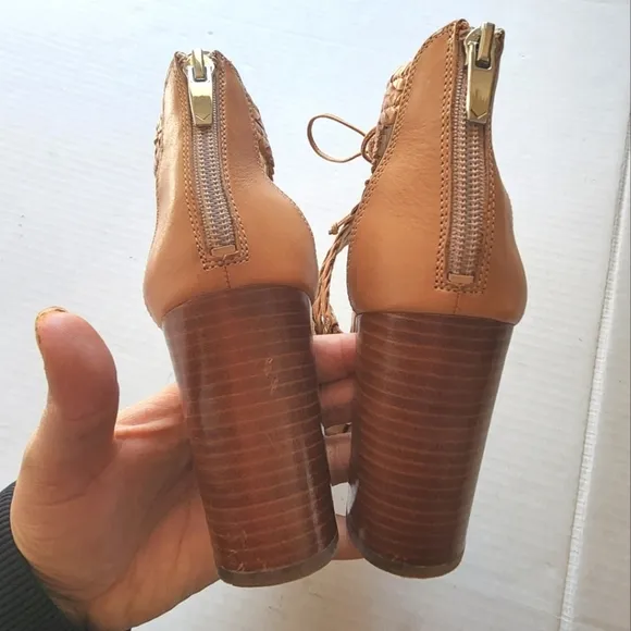 🌸 Via Spiga | Tie Strap Heels, Leather, Tan