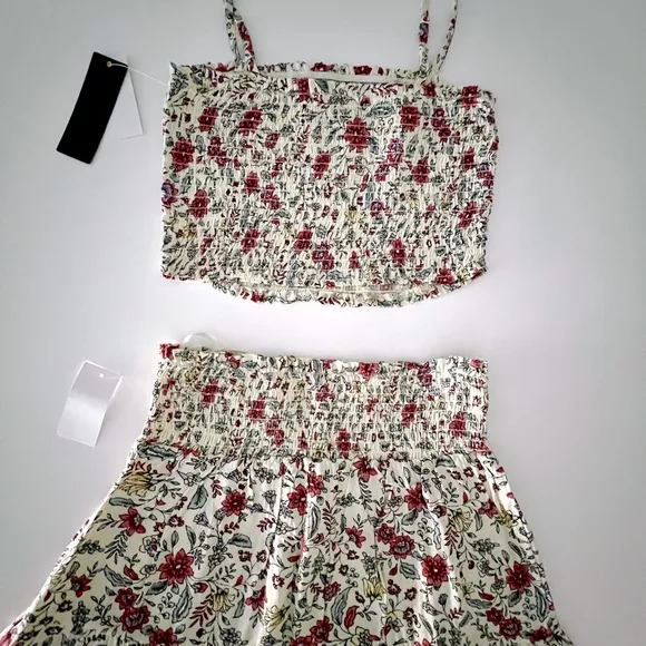 2 Piece Set Smocked Ivory Red Floral Midi Skirt &amp; Cropped Adjustable Top NWT S
