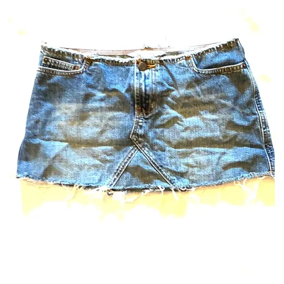 2000s A&amp;F LOW RISE DENIM JEAN SKIRT DISTRESSED Y2K SOUTHWESTERN BOHO ⭐️⭐️⭐️⭐️⭐️