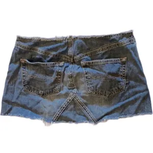 2000s A&amp;F LOW RISE DENIM JEAN SKIRT DISTRESSED Y2K SOUTHWESTERN BOHO ⭐️⭐️⭐️⭐️⭐️