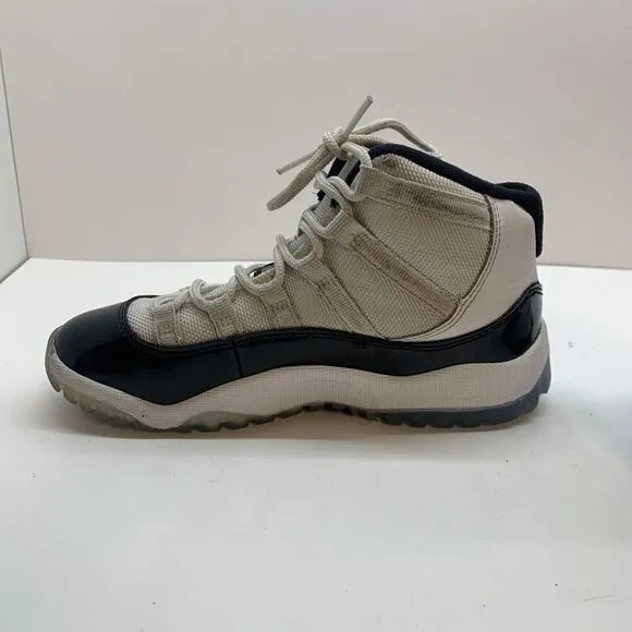 2018 Nike Air Jordan Retro 11 &quot;Concord 2018&quot; 378039-100 Youth Size 1.5 Shoes‎