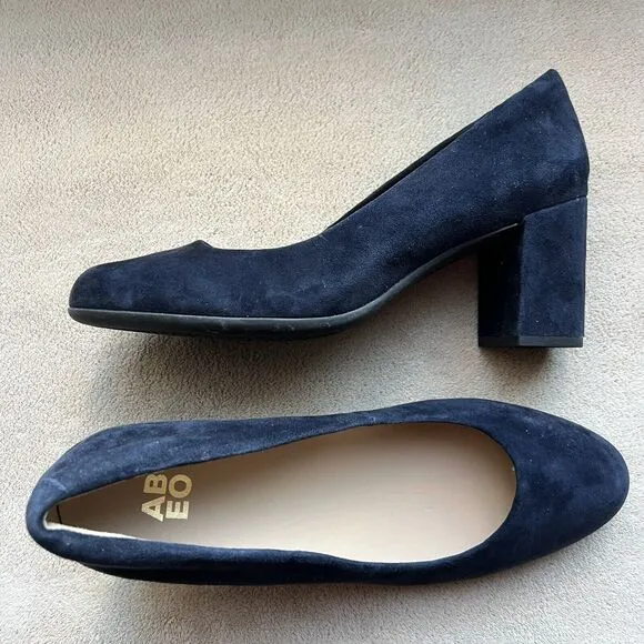 ABEO Tempo Navy Blue Suede Block Heel Classic Pumps Minimalist Women’s 9
