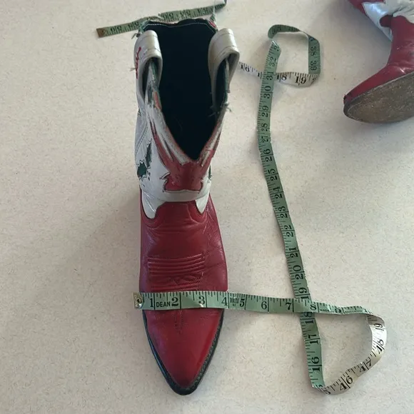 ACME Vintage Limited Edition 1995 Holly Poinsettia Christmas Cowboy Boots ❤️💚