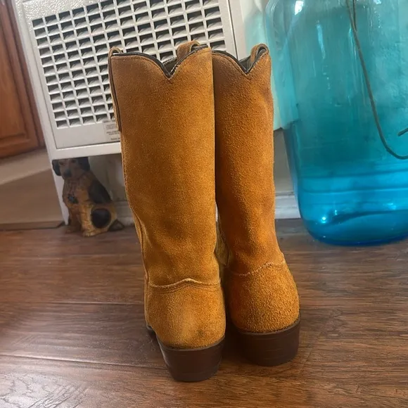 Acme vintage mustard suede cowboy boots