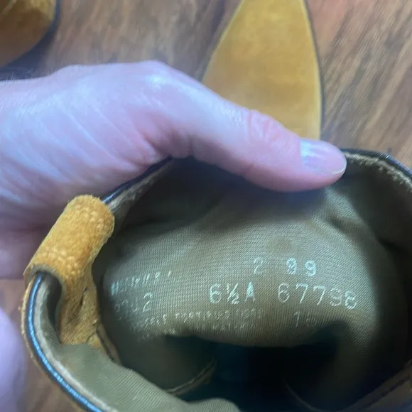 Acme vintage mustard suede cowboy boots