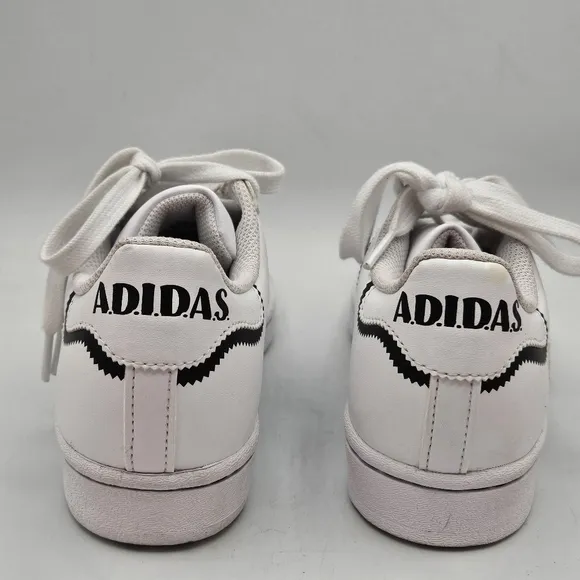 Adidas Originals Superstar thin stripe  sneakers size 4