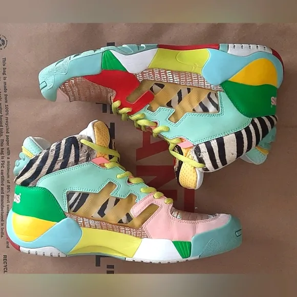 Adidas Originals X Jeremy Scott Street Ball Art