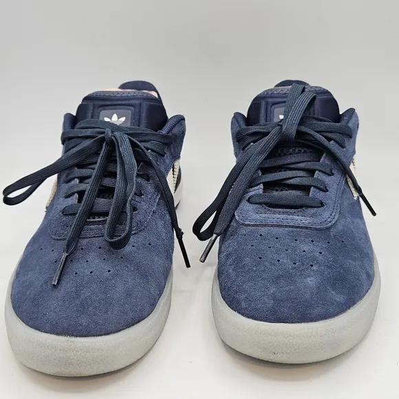 Adidas skateboarding navy shoes size 9