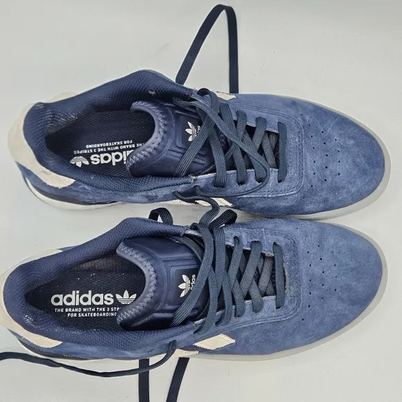 Adidas skateboarding navy shoes size 9