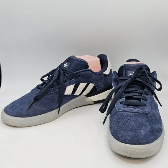 Adidas skateboarding navy shoes size 9
