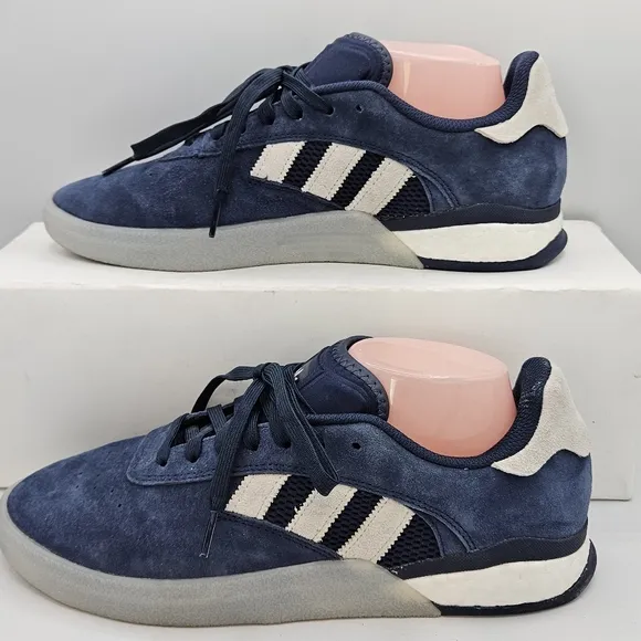 Adidas skateboarding navy shoes size 9