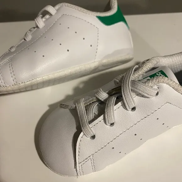 adidas Stan Smith Crib Shoes.