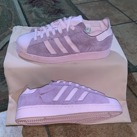ADIDAS SUPERSTAR MINIMALIST ICON (LIMITED RELEASE)