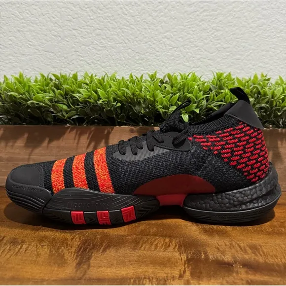 Adidas Trae Young 2 Atlanta Hawks Athletic Basketball Shoes HQ0986 Men’s Size 15