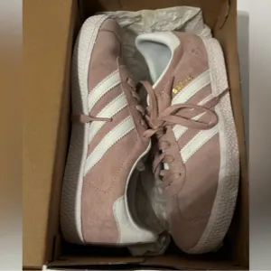 Adidas Women's Pink Suede Sneakers