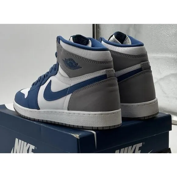 Air Jordan 1 High Retro OG UNC Shoes FD1437 Boys Size 7 Worn Once Fast Ship