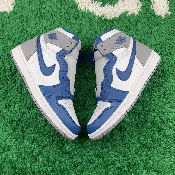 Air Jordan 1 Retro High OG True Blue Men’s Size 4 Women Size 5.5 NEW DZ5485-410