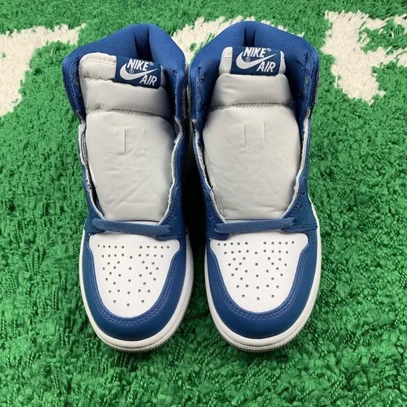 Air Jordan 1 Retro High OG True Blue Men’s Size 4 Women Size 5.5 NEW DZ5485-410