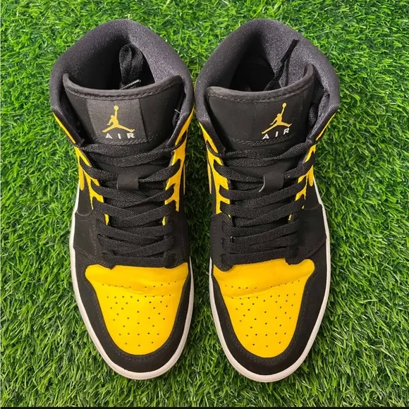 Air Jordan 1 Retro Mid New Love 2017 Yellow Black