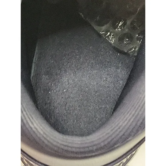 Air Jordan 1 Retro Mid Re2pect Derek Jeter Size 11 RARE! Blue White, Yankees‎