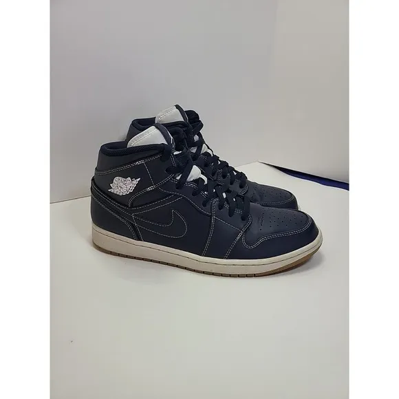 Air Jordan 1 Retro Mid Re2pect Derek Jeter Size 11 RARE! Blue White, Yankees‎