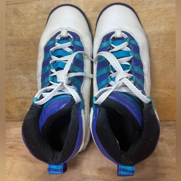 Air Jordan 10 Retro Charlotte Hornets Womens Size 6 (4.5Y) Shoes White Blue