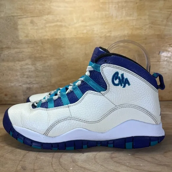 Air Jordan 10 Retro Charlotte Hornets Womens Size 6 (4.5Y) Shoes White Blue
