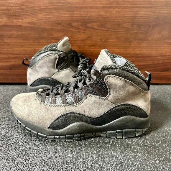 Air Jordan 10 Retro Shadow Shoes Sneakers Men’s Size 10