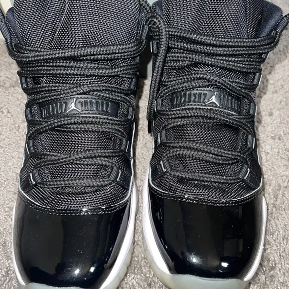 Air Jordan 11 Retro (GS) 7y