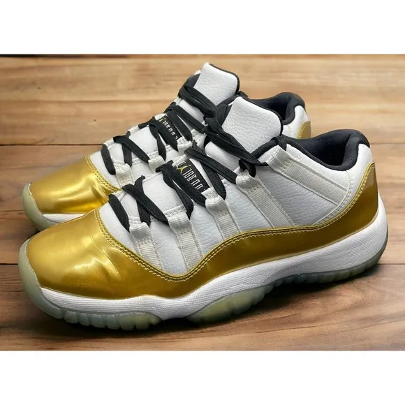Air Jordan 11 Retro Low Gold White Nike Shoes Boys 5Y Light Use Fast Shipping