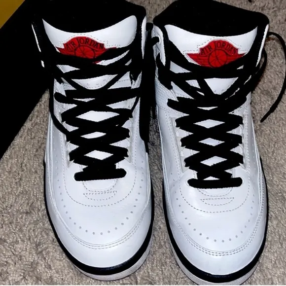 Air Jordan 2 Chicago Retro Shoes 6.5Y Women 8