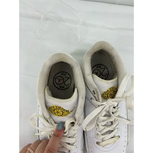 Air Jordan 2 Retro Low 2005 White Varsity Maize Youth 5.5
