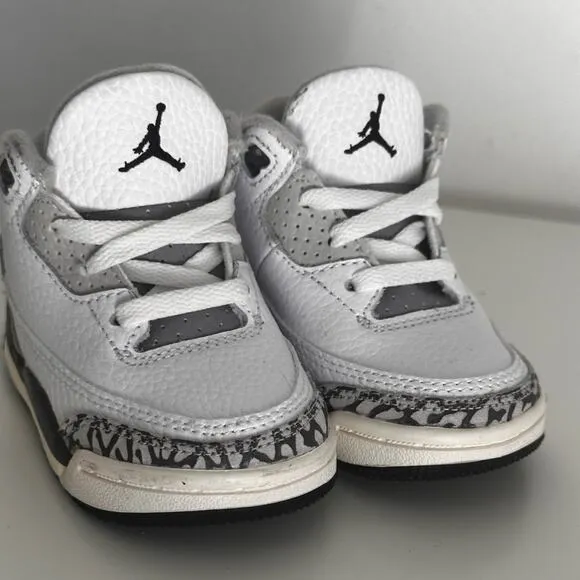 AIR JORDAN 3 RETRO HIDE N’ SNEAKINFANT/TODDLER LIFESTYLE SHOES