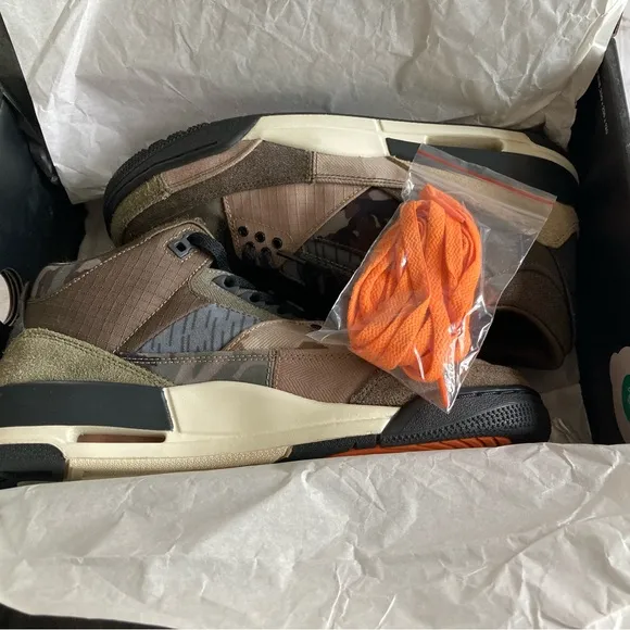 Air Jordan 3 Retro SE patchwork camo shoes  size 8.5