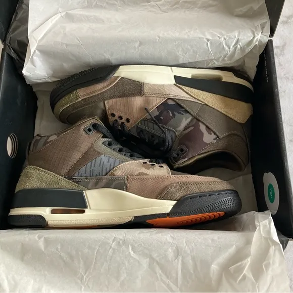 Air Jordan 3 Retro SE patchwork camo shoes  size 8.5