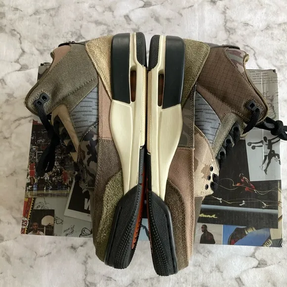 Air Jordan 3 Retro SE patchwork camo shoes  size 8.5