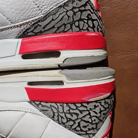 Air Jordan 3 Retro White/Fire Red Lace Up Sneakers Shoes Multicolor