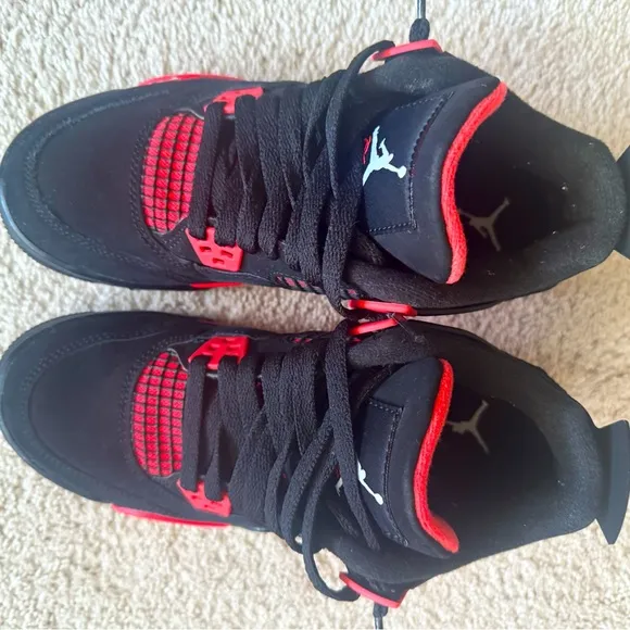 Air Jordan 4 Retro GS LIKE NEW WITH BOX