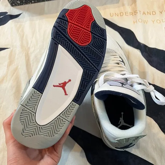 Air Jordan 4 Retro Midnight Navy Basketball Shoes