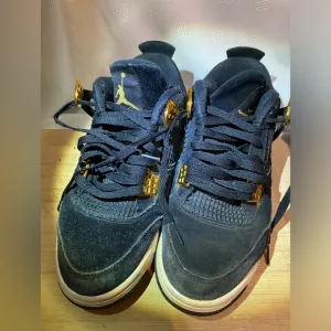 Air Jordan 4 Retro Royalty 308497-032 Black/Metallic Gold Men's - Size 8