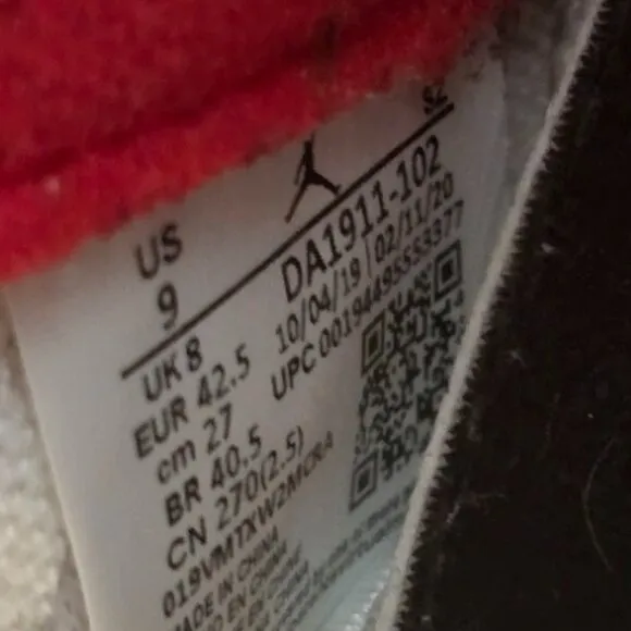Air Jordan 5 Retro Fire Men's US Size 9 Red Silver Tongue 2020 DA1911-102