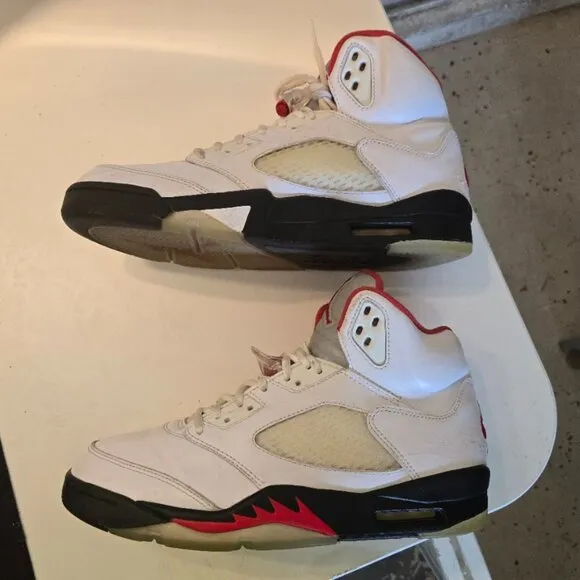Air Jordan 5 Retro Fire Men's US Size 9 Red Silver Tongue 2020 DA1911-102