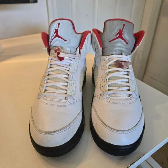 Air Jordan 5 Retro Fire Men's US Size 9 Red Silver Tongue 2020 DA1911-102