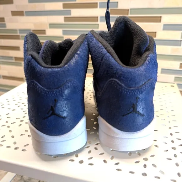 Air Jordan 5  Retro Georgetown Midnight Navy Child Size 12C Shoes FN5453-400