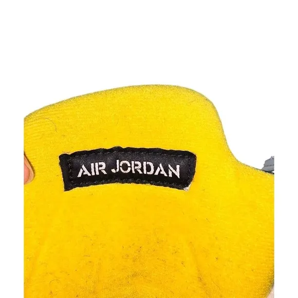 Air Jordan 5 Retro Mens Laney 2013 OG Shoes Size 12 Basketnall 136027-189