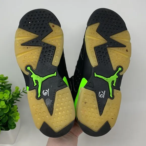 Air Jordan 6 Retro GS Electric Green Youth